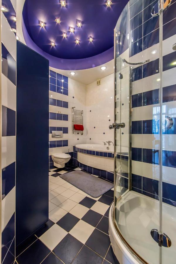 3-Room Apartments On Khreshchatyk. Building With Star Киев Экстерьер фото